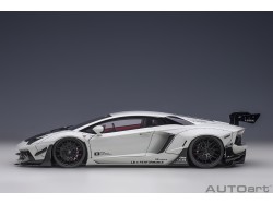 Liberty Walk LB-Works Lamborghini Aventador Limited 1:18 (Metallic White) - AUTOart