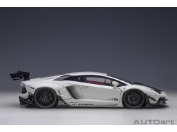 Liberty Walk LB-Works Lamborghini Aventador Limited 1:18 (Metallic White) - AUTOart