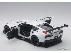 Chevrolet C7.R Plain Body Version 1:18 (White) - AUTOart