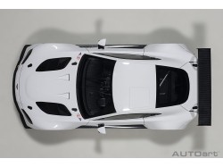 Aston Martin Vantage GTE LE MANS Pro 2018 1:18 (White) - AUTOart