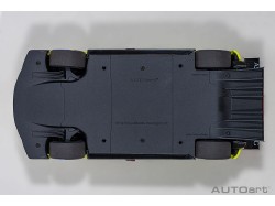 Aston Martin Vantage GTE LE MANS Pro 2018 Presentation Car 1:18 - AUTOart