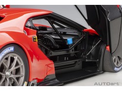 Ford GT LM Plain Body Version 2018 1:18 (Red) - AUTOart