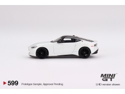 NISSAN Z PERFORMANCE 2023 - bílá - 1:64 - Mini GT