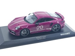 Porsche 911 (992) Turbo S sport designe 1/18 Minichamps