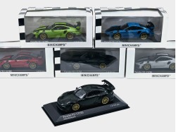 Porsche 911 (991.2) GT2 RS Weisach Package 1/43 Minichamps Britisch ra