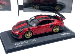 Porsche 911 (991.2) GT2 RS Weisach Package 1/43 Minichamps