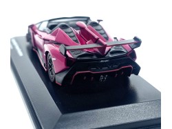 Lamborghini Veneno Roadster - magenta - Kyosho