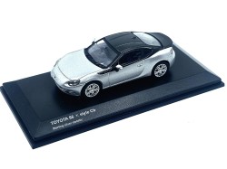 Toyota 86 Style x CB - silver met. - Kyosho