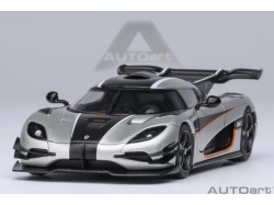 Koenigsegg One:1 1:64 šedá, černá, oranžové pruhy - AUTOart