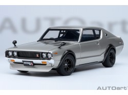 Nissan Skyline 2000 GT-R 1973 (KPGC110) tuned version 1:18 (silver) - AUTOart