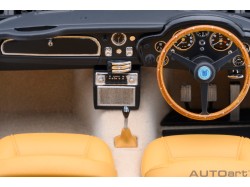 Aston Martin DB5 1964 1:18 zelená - AUTOart