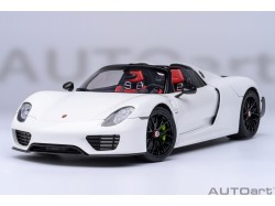 Porsche 918 Spyder 2013 1:18 white WEISSACH PACKAGE bílá - AUTOart