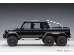 Mercedes-Benz G 63 AMG 6x6 2013 1:18 černá lesklá - AUTOart