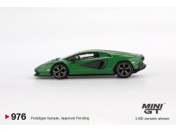 Lamborghini Countach LPI 800-4 - zelená - 1:64 - Mini GT