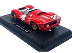 FERRARI - 330P4/P3 4.0L V12 SPIDER TEAM FERRARI SPA SEFAC N 23 WINNER 24h DAYTONA 1967 1:24 - red  - Bburago