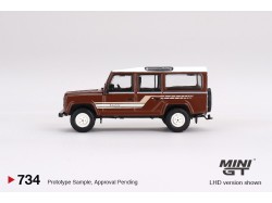 Land Rover Defender 110 1985 County Station Wagon 1985 - hnědá - 1:64