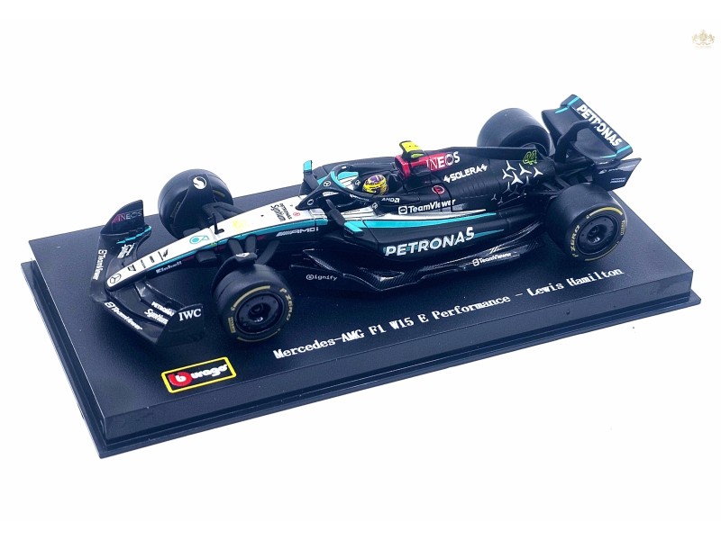 MERCEDES GP F1 W15 EQ PERFORMANCE AMG PETRONAS MOTORSPORT N.44 2024 1:43 - L. HAMILTON - PILOT AND SHOWCASE - Bburago