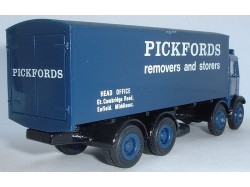 AEC Mammoth Major 4 Axle Boxvan Lorry 1:76 EFE