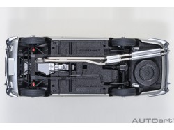 Aston Martin DB5 1:18 silver - AUTOart