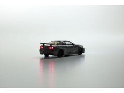 NISSAN GT-R (R34) NISMO CLUBMAN RACE SPEC - gun met.  - Kyosho - 1:64