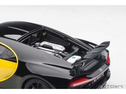 Bugatti Chiron 1:18 (Jaune Molsheim/Nocturne Black) - AUTOart