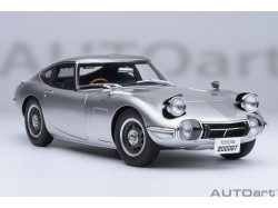 Toyota 2000GT 1967 1:18 stříbrná – AUTOart