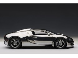 Bugatti Veyron Pur Sang 1:18 (Polished Aluminium/Carbon) - AUTOart