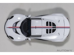 Hennessey Venom GT Spyder “World Fastest Edition” 1:18 bílá - AUTOart
