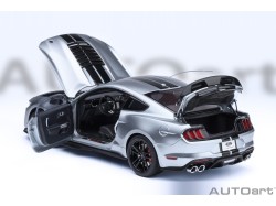Ford Shelby Mustang GT500 1:18 (Iconic Silver) - AUTOart
