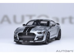 Ford Shelby Mustang GT500 1:18 stříbrmá - AUTOart