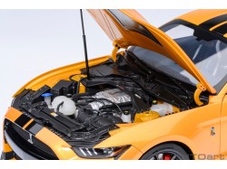 Ford Mustang Shelby GT500 1:18 (Cyber Orange) - AUTOart