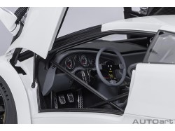 Lamborghini Diablo GTR 1:18 (Impact White) - AUTOart