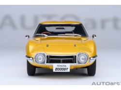 Toyota 2000GT 1967 1:18 (gold) - AUTOart