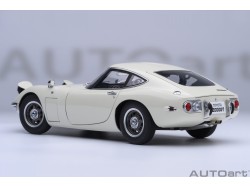 Toyota 2000GT 1967 1:18 bílá - AUTOart