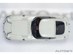 Toyota 2000GT 1967 1:18 bílá - AUTOart