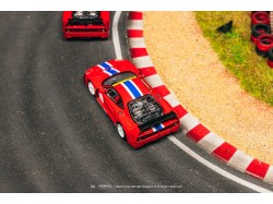 FERRARI F40 LM ROSSO CORSA 1994 - 1:64 - TARMAC works
