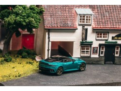 Aston Martin DBS Superleggera Green Metallic  - 1:64 - TARMAC works - blister