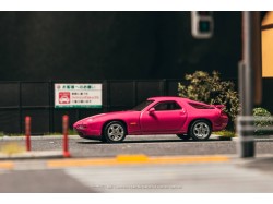 Porsche 928 GTS, rubystone red 1992  - 1:64 - TARMAC works - blister