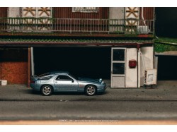 PORSCHE 928 GTS BLUE METALLIC 1992   - 1:64 - TARMAC works - blistr