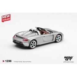 PORSCHE CARRERA GT SILVER METALLIC 2006 -1:64 - Mini GT - blistr