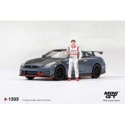NISSAN GTR R35 NISMO TSUKUBA PRODUCTION CAR LAP RECORD WITH MATSUDA FIGURE TSUGIO MATSUDA 2024 -1:64 - Mini GT