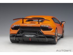 Lamborghini Huracán Performante 2017 1:12 oranžová - AUTOart