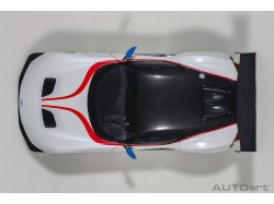 Aston Martin Vulcan 2015 1:18 white - Auto Art