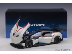 Aston Martin Vulcan 2015 1:18 white - Auto Art