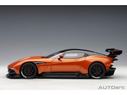 Aston Martin Vulcan 2015 1:18 oranžová - AUTOart