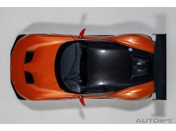 Aston Martin Vulcan 2015 1:18 oranžová - AUTOart