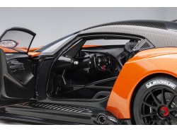 Aston Martin Vulcan 2015 1:18 (Madagascar Orange) - AUTOart