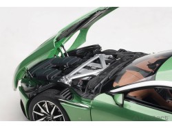 Aston Martin DB11 1:18 zelená - AUTOart