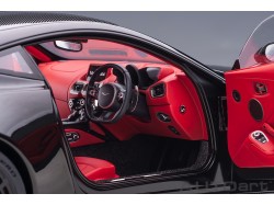 Aston Martin Vantage 2019 1:18 černá - AUTOart
