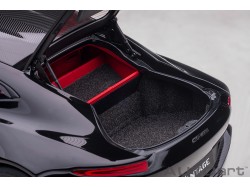 Aston Martin Vantage 2019 1:18 (Jet Black) - Auto Art